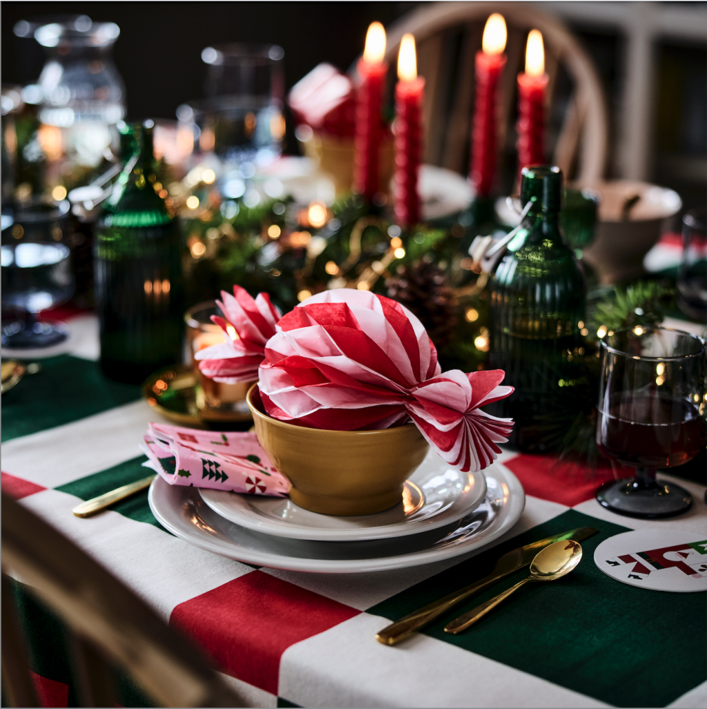 Hravé Vánoce v tradičních barvách