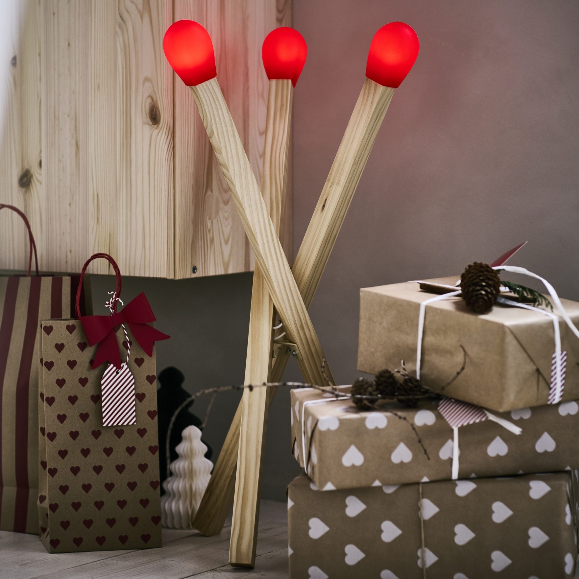 Obří lampa pro skřítky